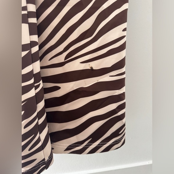 CYNTHIA ROWLEY Zebra Ski Suit L - Picture 11 of 16